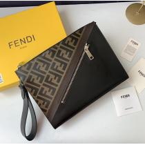 十分な耐久性フェンディFENDI 2021新作クラッチバッグスーパー コピー 通販