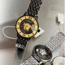 激レアモデルヴェルサーチVERSACE腕時計スーパー コピー ブランド，新型ファン・...