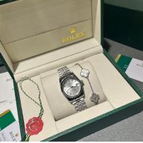 腕時計+ブレスレットセット ROLEX腕時計 レディース2023新作先取り　日本未入...
