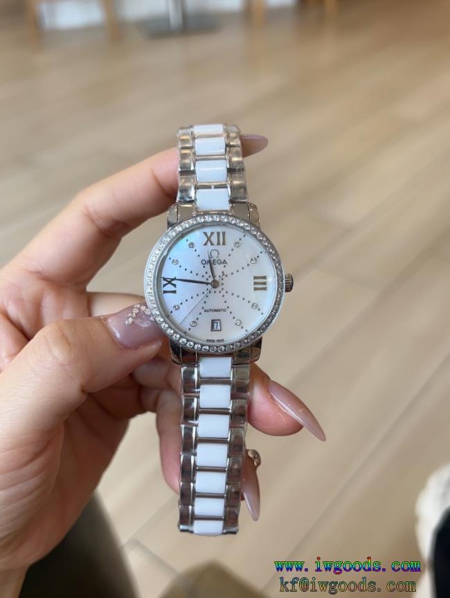 BLANC PAINレディース腕時計ブランド スーパー コピーファッション感度の高い2023トレンド大人っぽいスタイルが完成
