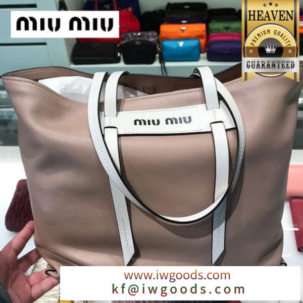 １点限り！VIP顧客セール★累積売上総額第１位！┃MIUMIU コピーブランド_5BG117 iwgoods.com:fr6z5e