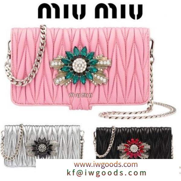 ★MIUMIU ブランドコピー通販★チェーン付き♪手帳型iPhone 6/7Plusケース＊3色 iwgoods.com:92r5i3