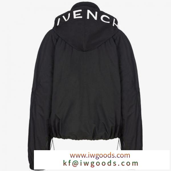 【関税送料込】GIVENCHY ブランド コピー ロゴ入りフード付 ウィンドブレーカー iwgoods.com:m288vh