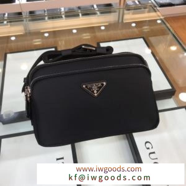 ショルダーバッグストリート系に大人気  プラダ PRADA デザインお洒落 iwgoods.com yyGvee