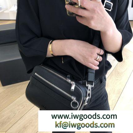 【DIOR 偽物 ブランド 販売】2019/20AW新作 Safari Square Pouch (Black) iwgoods.com:ajq8v5-3