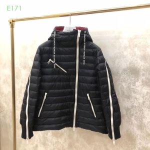 今話題の新作 モンクレール MONCLER ダウンジャケット メンズ スリーブジッパーからショルダーライン3色可選 iwgoods.com 49rKbC-3