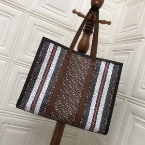 ハンドバッグ 新生活をフレッシュに彩る2021秋冬新作 今年の秋冬の大人気作品 バーバリー BURBERRY iwgoods.com eqaiKD-3