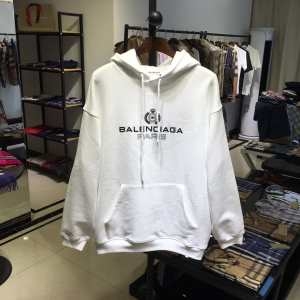 今季爆発的な人気　バレンシアガ コピー 代引きBALENCIAGA スーパーコピーパーカー　ファッション感度の高い　品よくまとめた大人のコーデ iwgoods.com vK1v0n-3