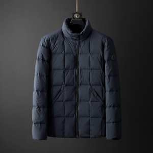 デザイン性も機能性も完備する秋冬新作  モンクレール MONCLER 2色可選 今すぐ欲しい低価格秋冬新作 メンズ ダウンジャケット 2021秋冬超話題の新作発売 iwgoods.com f0reyq-3