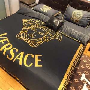 着こなしに素敵なエッセンス ヴェルサーチ VERSACE 寝具4点セット 2020秋冬定番コーデ iwgoods.com XjmqOD-3