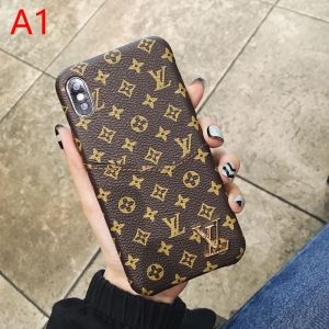 プレゼントおすすめヴィトンiphone ケース コピー louis vuitton モノグラム  iPhoneX/XSケース 激安 定番モデル 使いやすい iwgoods.com zGj8ru-3