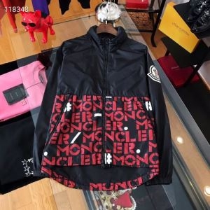 2020秋冬定番コーデ 洗練された印象を最大限に引き出すモンクレール MONCLER ブルゾン iwgoods.com SXz85f-3