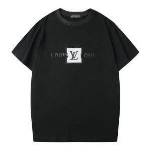 2020年春新作 ルイ ヴィトン2色可選  LOUIS VUITTON 新作がお目見え半袖Tシャツ 今季の注目トレンド iwgoods.com Sv8faa-3
