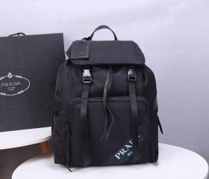 プラダ バックパック 新作 大人を魅力的に映るアイテム PRADA TESSUTO SOFT CA NERO メンズ コピー ブラック 限定品 格安 iwgoods.com qmiKHD-3