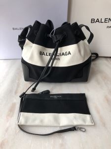 バレンシアガ 2020おすすめしたい  BALENCIAGA 主役級トレンド商品 レディースバッグ主張の強いアイテム iwgoods.com aymGni-3