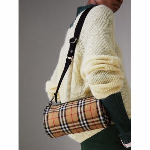 バーバリー ショルダーバッグ 究極的な華やかさが漂うアイテム Burberry バッグ 新作 レディース 限定 コピー 相性抜群 安価 iwgoods.com 4fWXru-3