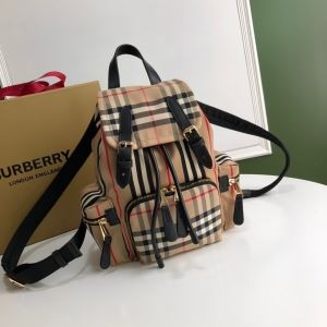 Burberry バーバリー バックパック ナチュラル感を取り入れ レディース コピー チェック柄　2020新作 品質保証 80067251 iwgoods.com yyW5Tb-3