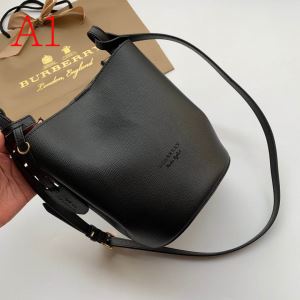 20SS☆送料込 バーバリー BURBERRY 累積売上総額第１位 レディースバッグ 普段のファッション iwgoods.com GrOTDC-3