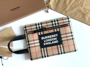 バーバリー クラッチバッグ 新作 楽チン感と洗練さを両立 Burberry レディース チェック柄 コピー 日常 おすすめ 最安値 iwgoods.com fuauum-3