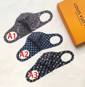 Louis Vuitton ルイ ヴィトン マスク 値段 コーデを華やかに飾る限定品 コピー 3色可選 モノグラム 日常 おしゃれ 最高品質 iwgoods.com LHPfGf-3