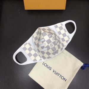 マスク 人気 Louis Vuitton 高級的な質感で大絶賛 ルイ ヴィトン コピー ブラック ホワイト カジュアル 通勤通学 高品質 iwgoods.com eWPf8D-3