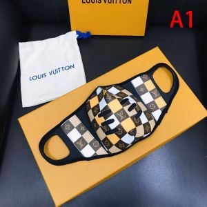 ルイヴィトン マスク コピー 日常おでかけが楽しむモデル 2020春夏 Louis Vuitton 2色 限定新作 人気 おすすめ 最安値 iwgoods.com v49HTz-3