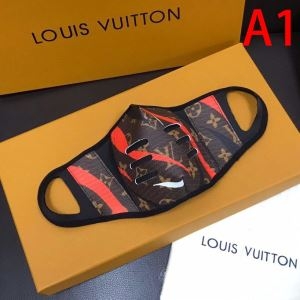 Louis Vuitton マスク トレンドな印象になるアイテム ルイ ヴィトン 通販 コピー 2020限定 3色可選 ブランド 日常 格安 iwgoods.com mOf8Tr-3