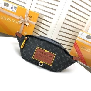 高級感と軽さを与える限定品 ルイヴィトン Louis Vuitton ショルダーバッグ レディース コピー 定番 おすすめ 品質保証 M45220 iwgoods.com eCeK1r-3