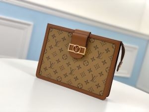 楽チン感あるコーデに Louis Vuitton クラッチバッグ ルイ ヴィトン バッグ 値段 2020SS レディース コピー ストリート 最安値 iwgoods.com am4nKz-3