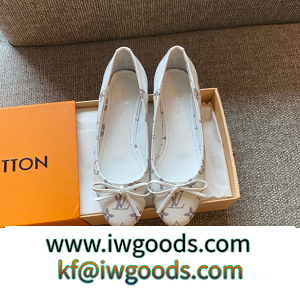 ルイヴィトンモノグラムUrban TwistフラットシューズLOUIS VUITTON靴コピー2022ｓ流行り通勤おすすめ iwgoods.com Dqqu8D-3