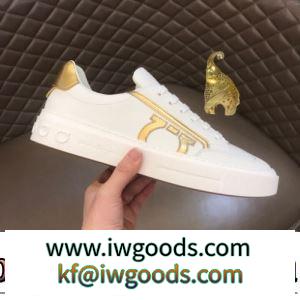 魅力ファッション 2色可選 2022新作 軽い履き心地 FERRAGAMOスーパーコピー 激安 フラットシューズ iwgoods.com 5jG5jm-3