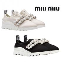 ＊MIUMIU ブランドコピー商品＊クリスタルベルト スニーカー MIU RUN WITH CRYSTALS iwgoods.com:s2hx6s