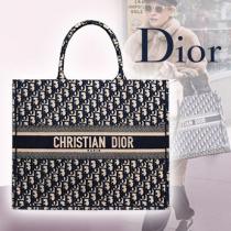 AW18新作★海外セレブに人気♪DIOR 偽ブランドキャンバスブックトートバッグ iwgoods.com:o0qrc4