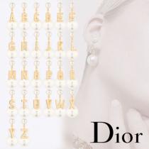 19SS【DIOR 偽物 ブランド 販売】“MY ABCDIOR 偽物 ブランド 販売 TRIBALE”アルファベットパールピアス iwgoods.com:g9keqy