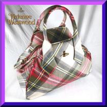 【即発】Vivienne WESTWOOD ブランド コピー☆DERBYハンドバッグ Mサイズ NEW EXB iwgoods.com:9bq6bj