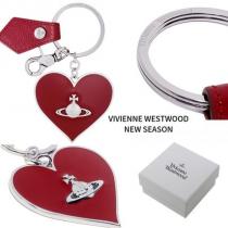 ★NEW★ VIVIENNE WESTWOOD 偽物 ブランド 販売 ハートキーホルダー　キーリング iwgoods.com:ra6808