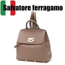 SALVATORE FERRAGAMO ブランド コピー The Studio レザー バックパック iwgoods.com:aqamka