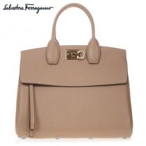 Salvatore FERRAGAMO コピー商品 通販 ハンドバッグ 革 選べる2色 2WAY STUDIO iwgoods.com:thscsz