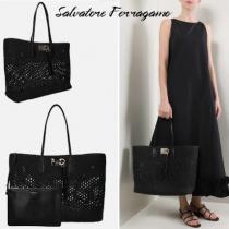 【関送込】VIP価格◆SALVATORE FERRAGAMO ブランドコピー商品◆スタジオトート iwgoods.com:fctq33