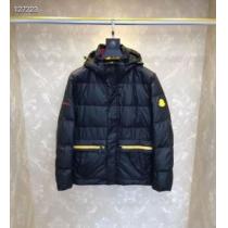 MONCLER モンクレール秋冬のシンプルコーデ ダウンジャケット待ちに待った2021秋冬美品がついに登場 3色可選 iwgoods.com amObaa