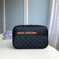 秋冬にも大活躍間違いなし  ルイ ヴィトン 「2022-2022秋冬」トレンド新作 LOUIS VUITTON  ポーチ 耐久性が高め人気アイテム iwgoods.com 1vameu