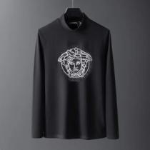 ヴェルサーチ 2色可選 VERSACE手の届きやすい価格帯 長袖/Tシャツ 定番人気の2020秋冬モデル iwgoods.com fi49Xb