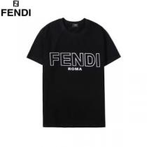 3色可選 2020春夏コレクションの傾向 半袖Tシャツ 最新トレンドをお届け フェンディ FENDI 新作！特別価格 iwgoods.com XbKnGf