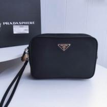 ポーチ 有名ブランドです  プラダ争奪戦必至  PRADA 限定品が登場 iwgoods.com m0L9LD