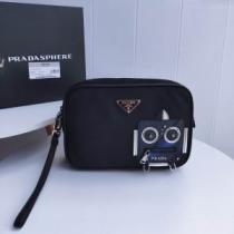 プラダ クラッチバッグ コピー おしゃれ感と機能性を両立 PRADA メンズ ブラック カジュアル キレイめ ブランド VIP価格 iwgoods.com 85DuOr