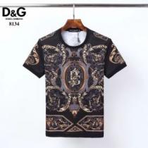 2色可選 差をつけたい人にもおすすめ 半袖Tシャツ 今季の主力おすすめ ドルチェ＆ガッバーナ Dolce&Gabbana iwgoods.com CWPzKn