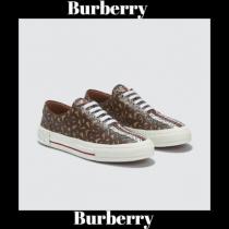 BURBERRY コピーブランド　モノグラム　ストライプE-　キャンバス　スニーカー iwgoods.com:0o5rtt