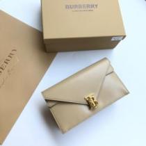 絶大な人気を博するブランド新作　Burberry スーパーコピーバーバリー激安通販ク...