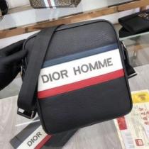 DIOR ショルダーバッグ 通販 シンプル感が漂わせる人気新作 メンズ ディオール ...