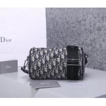 ショルダーバッグ ディオール 新作 こなれた雰囲気に DIOR メンズ コピー 通勤...